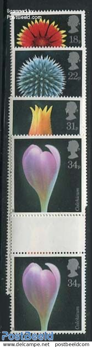 Great Britain 1987 Flowers 4v, Gutterpairs, Mint NH, Nature - Flowers & Plants - Nuovi