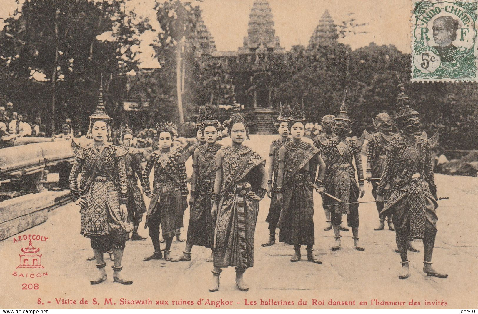Visite De S.M.Sisowath Aux Ruines D'Angkor- Les Ballerines Du Roi Dansant En L'honneur Des Invités - Cambogia