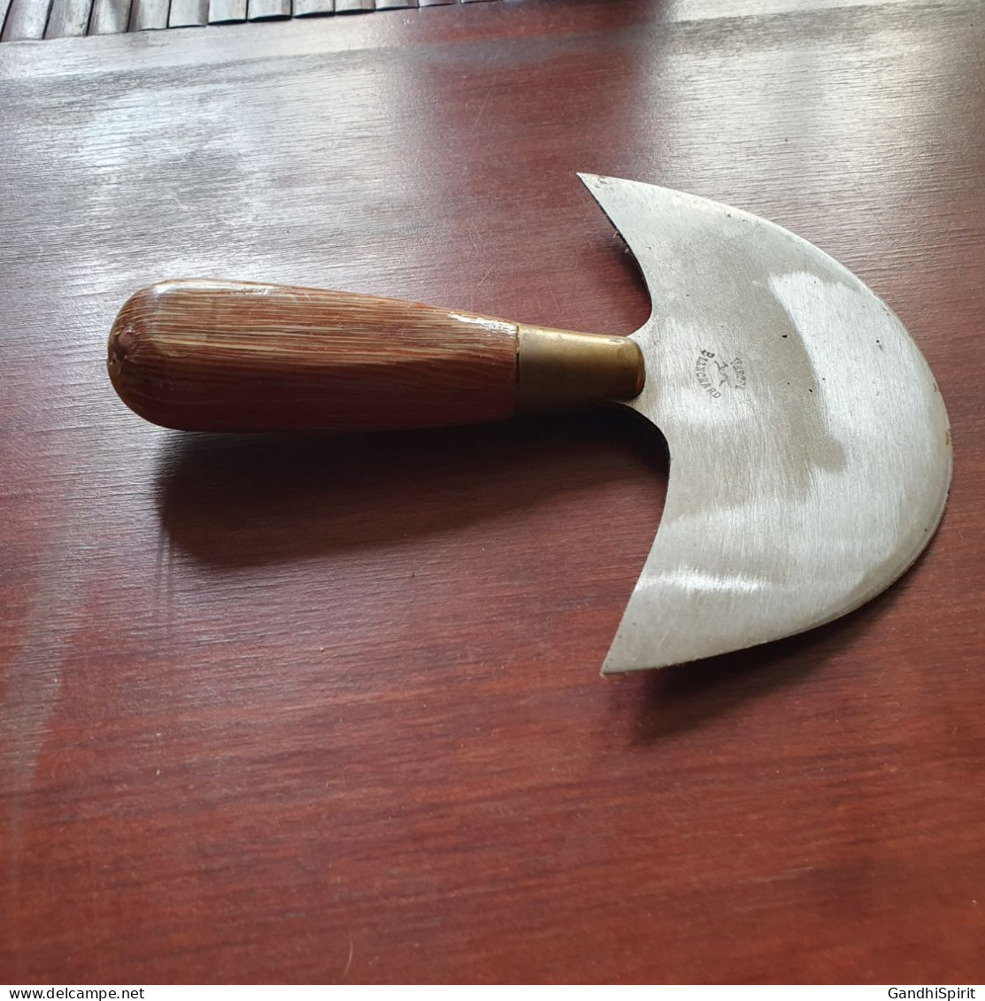 Couteau A Pied Demi-Lune Vergez Blanchard Cordonnier Sellier Bourrelier Cuir - Antike Werkzeuge