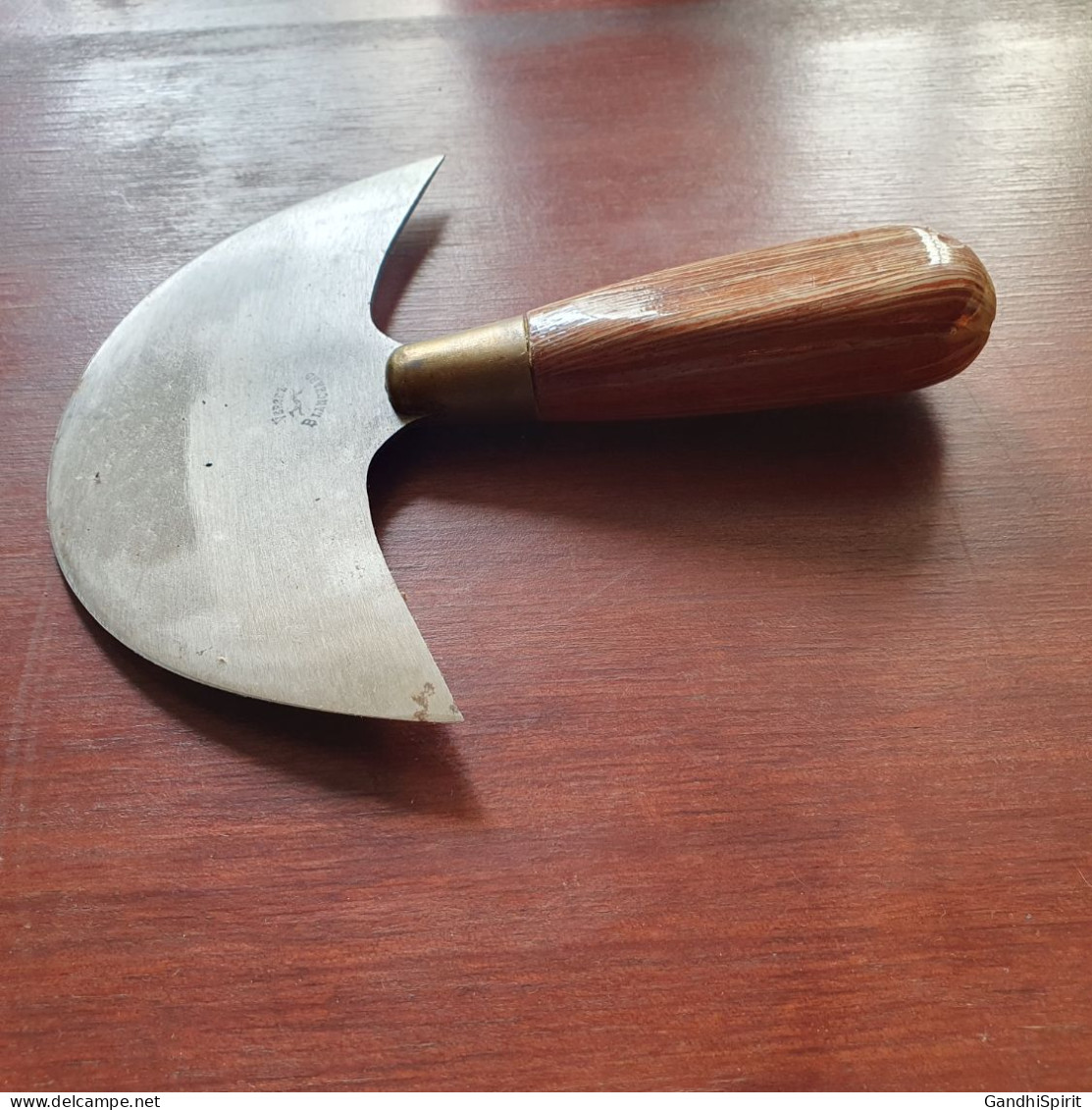 Couteau A Pied Demi-Lune Vergez Blanchard Cordonnier Sellier Bourrelier Cuir - Outils Anciens