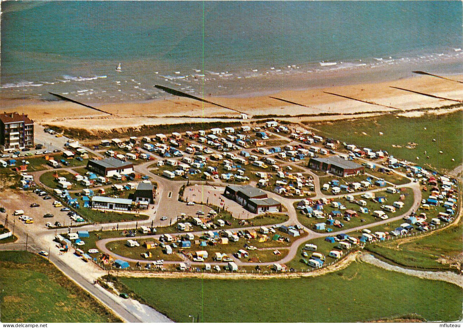 14* COURSEULLES S/MER Camping Champ De Courses (CPM 10,5x15cm)   RL16,0796 - Courseulles-sur-Mer