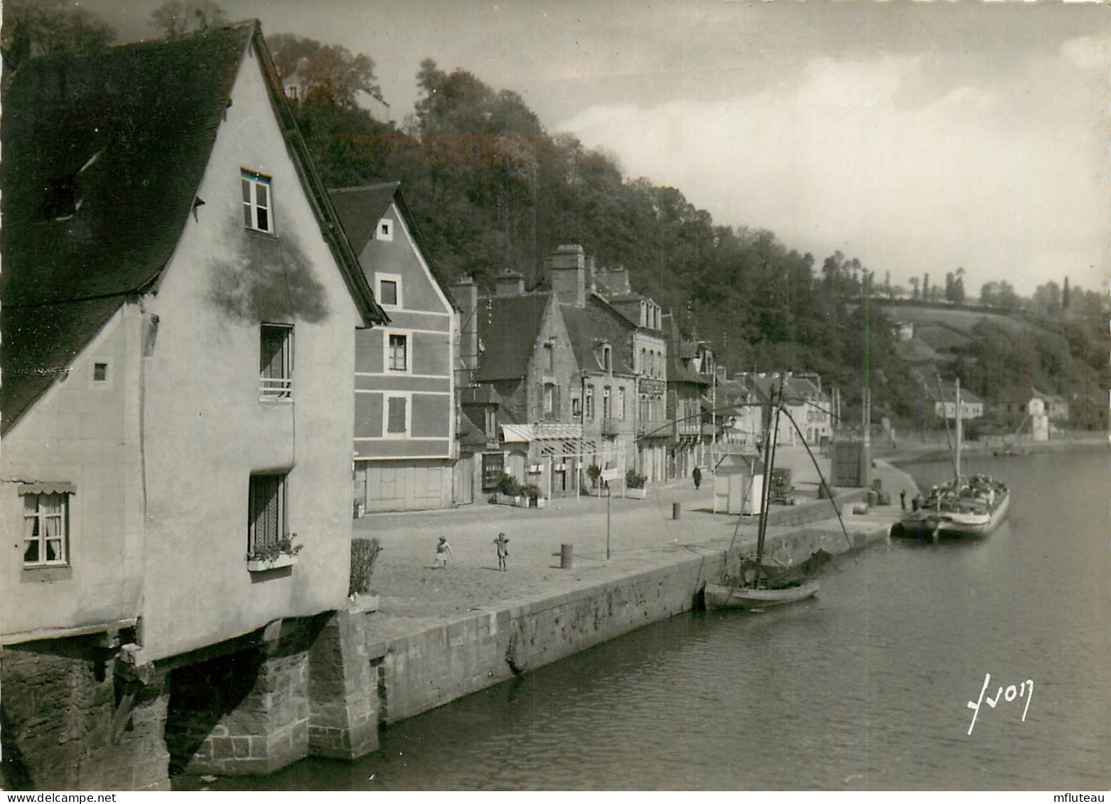 22* DINAN  Quais De La Rance  (CPSM 10,5x15cm)   RL16,1270 - Dinan