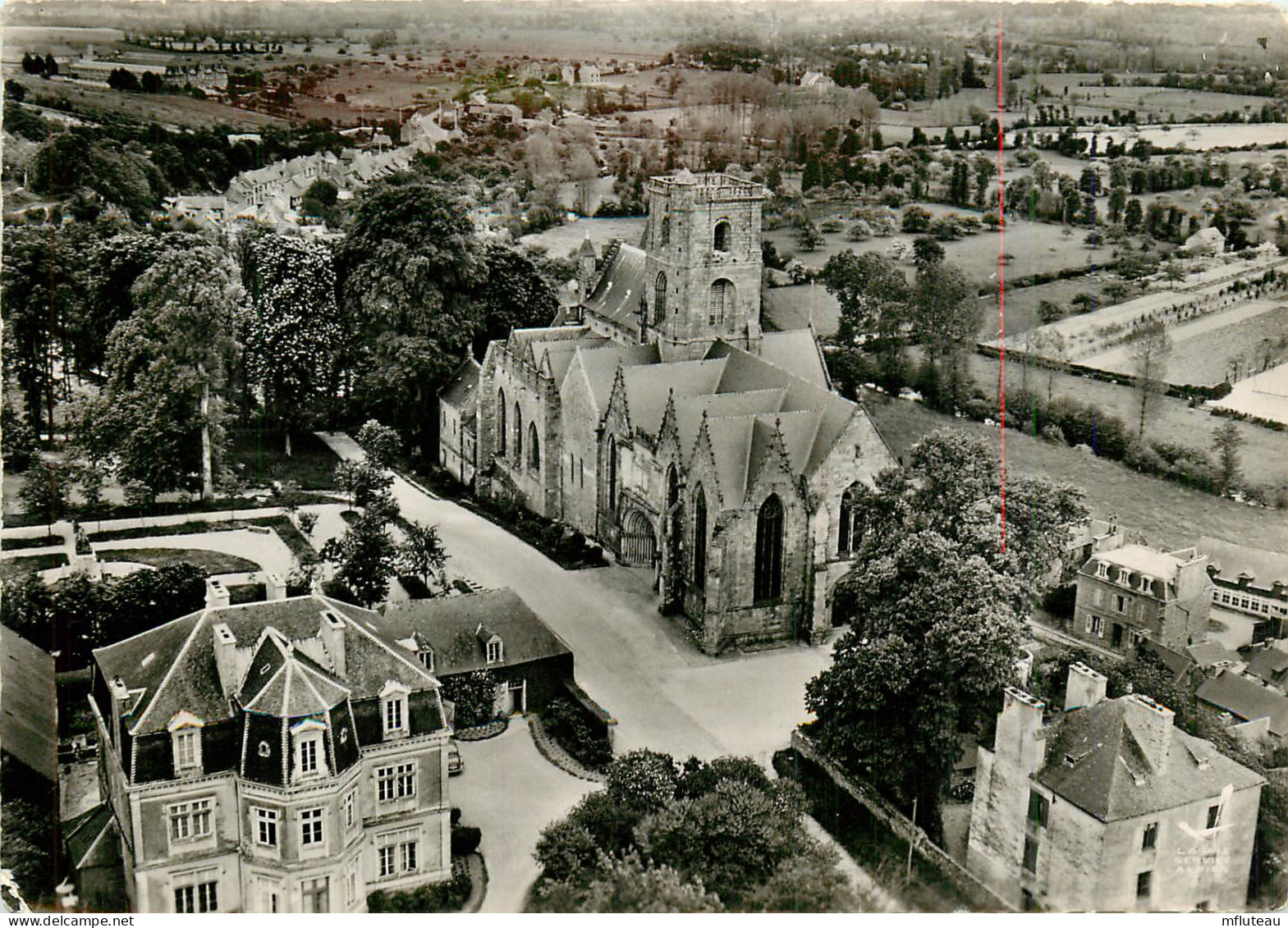 22* LAMBALLE Eglise Notre Dame  (CPSM 10,5x15cm)   RL16,1242 - Lamballe