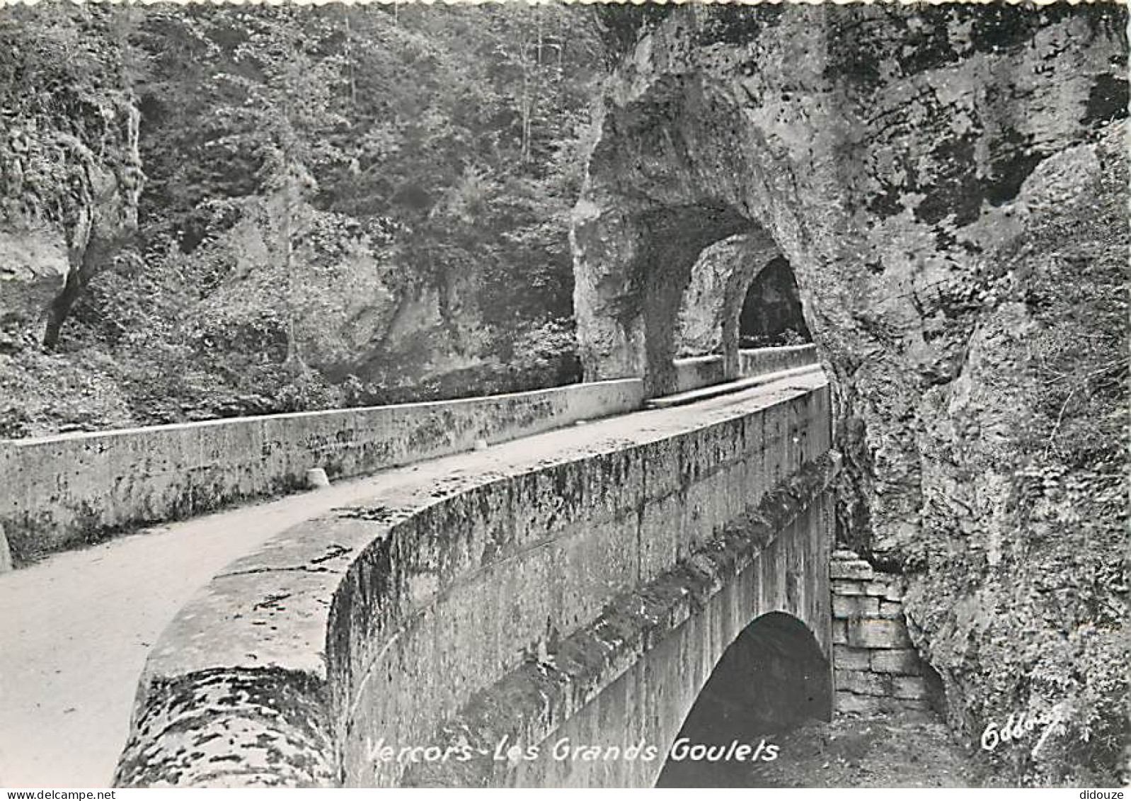 26 - Drome - Vercors - Les Grands Goulets - Carte Dentelée - CPSM Grand Format - Carte Neuve - Voir Scans Recto-Verso - Les Grands Goulets