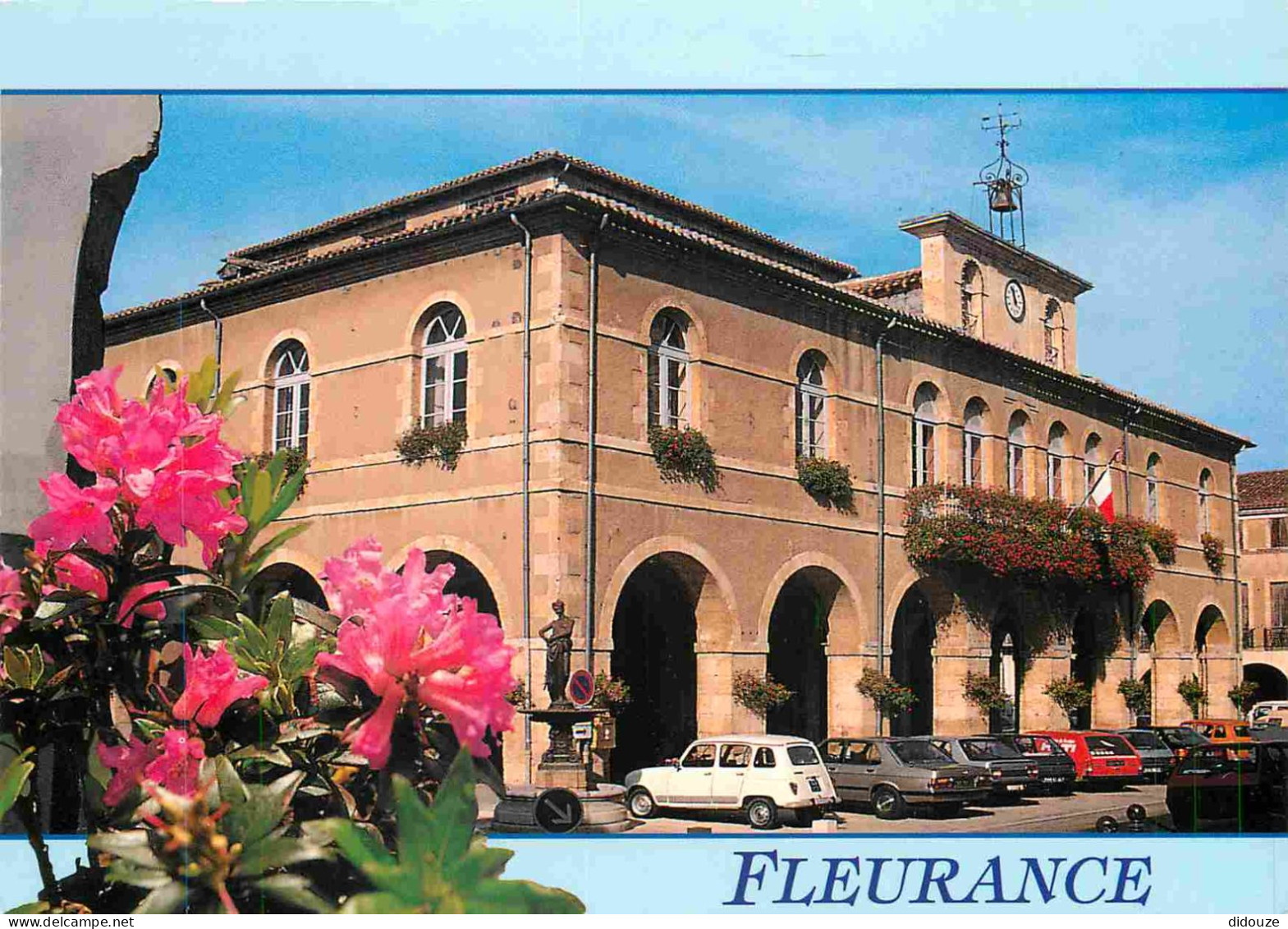 32 - Fleurance - Hôtel De Ville - Automobiles - Fleurs - CPM - Voir Scans Recto-Verso - Fleurance