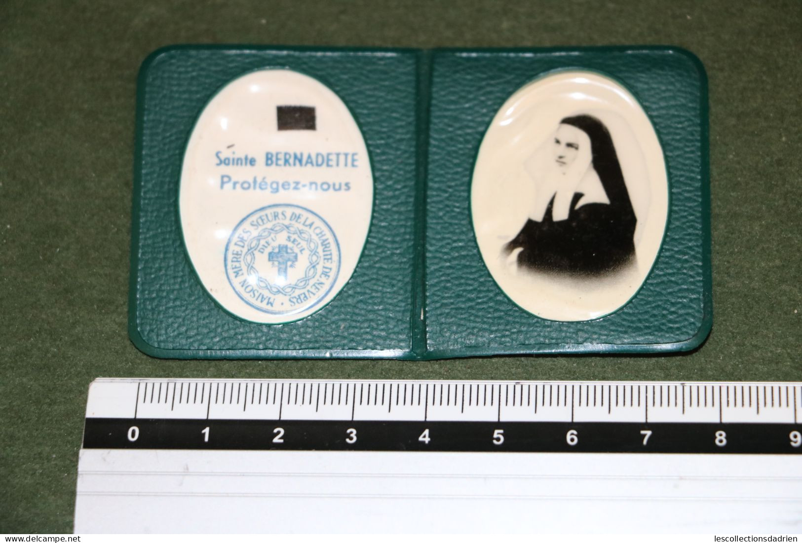 Pochette Avec Relique Sainte Bernadette - Relics - Religion & Esotérisme