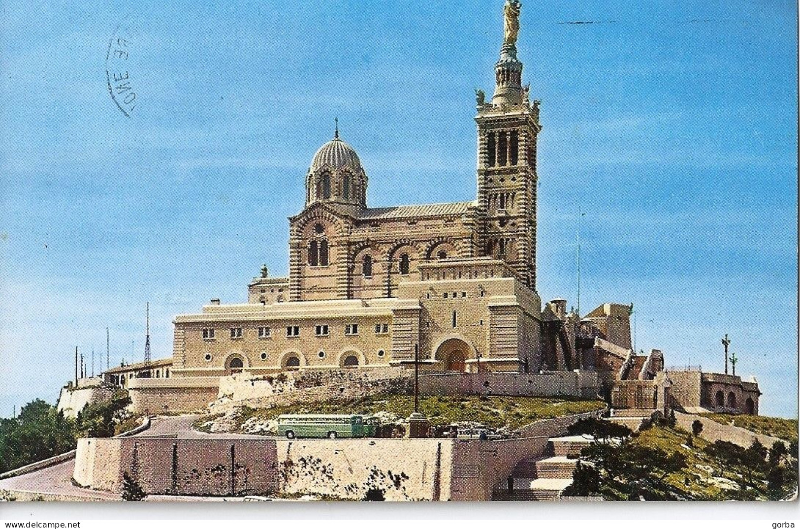 *CPA - 13 - MARSEILLE - Basilique Notre Dame De La Garde - Monuments