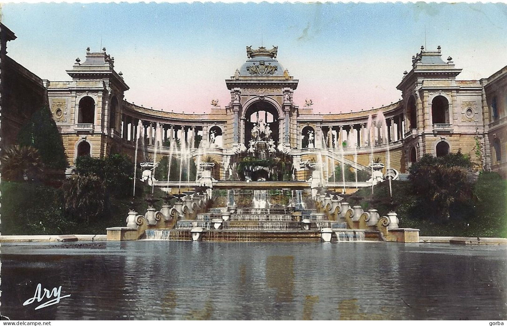 *CPA - 13 - MARSEILLE - Le Palais Longchamp - - Monuments