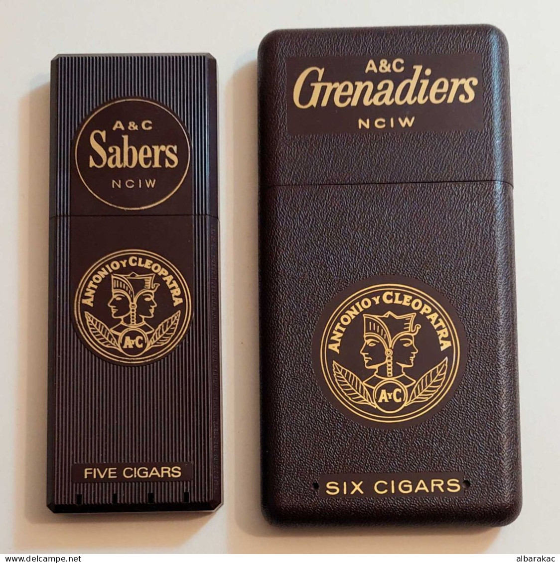 USA Ciagrette Grenadiers A&C Sabers Box Plastic Case - Zigarettenetuis (leer)