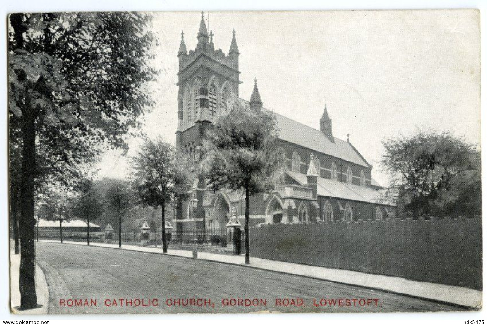 LOWESTOFT : THE ROMAN CATHOLIC CHURCH, GORDON ROAD / NORWICH DUPLEX / CLAYGATE, MANOR LODGE (MORLEY) - Lowestoft