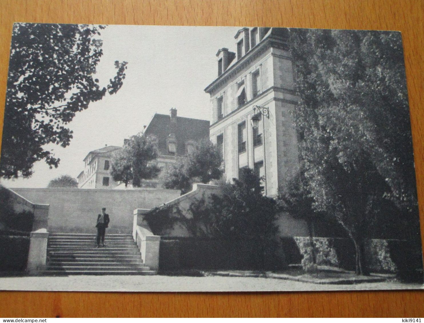 CITÉ UNIVERSITAIRE - 6-L’escalier Conduisant à La Maison Internationale Et Aux Services Administratifs - Formación, Escuelas Y Universidades