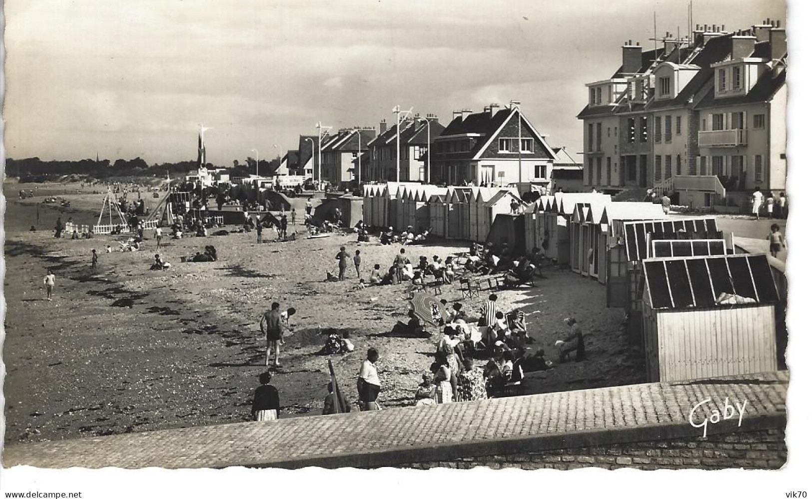 Courseulles Sur Mer La Plage - Courseulles-sur-Mer