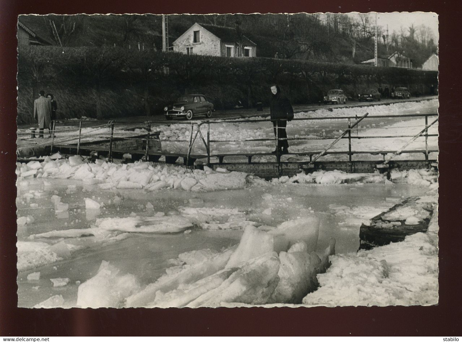 77 - ST-FARGEAU - ECLUSE DE LA CITANGUETTE, HIVER 1956 - PENICHES - Saint Fargeau Ponthierry