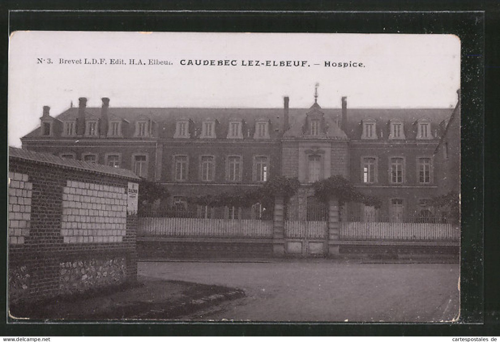 CPA Caudebec-lés-Elbeuf, L'hospice  - Elbeuf