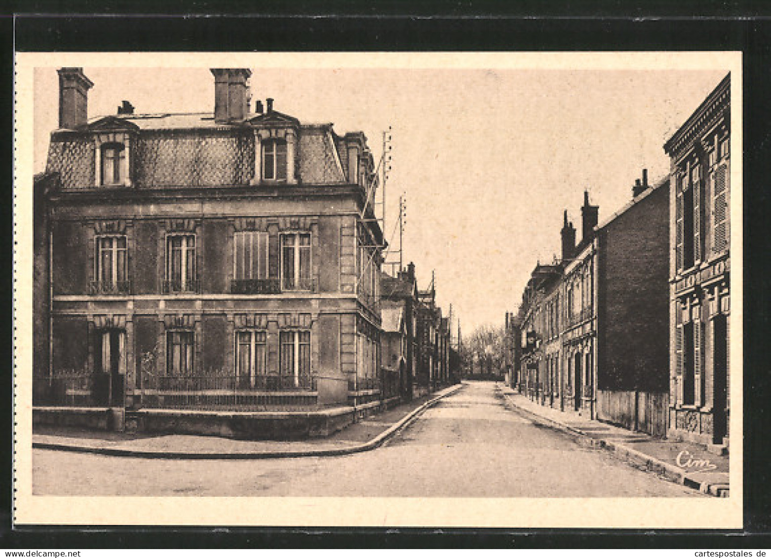 CPA Romilly-sur-Seine, Rue Du 1er Mai  - Romilly-sur-Seine