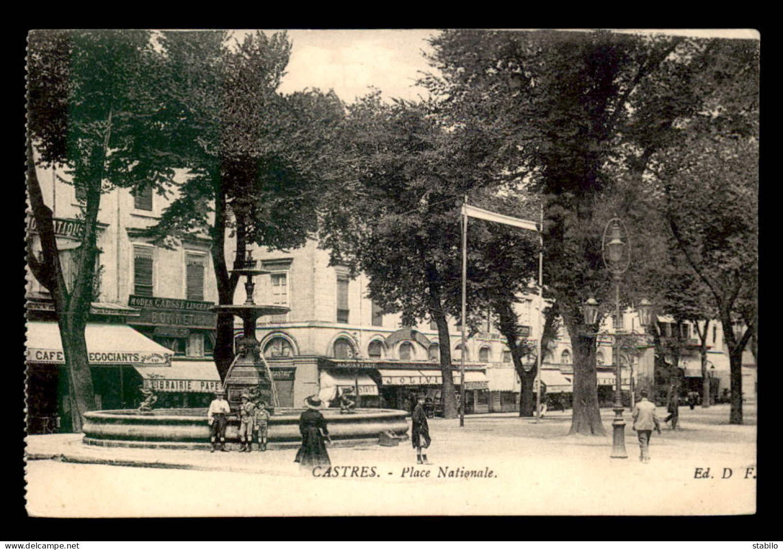 81 - CASTRES - PLACE NATIONALE - Castres