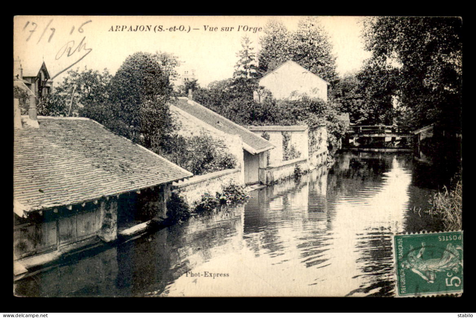 91 - ARPAJON - VUE SUR L'ORGE - Arpajon