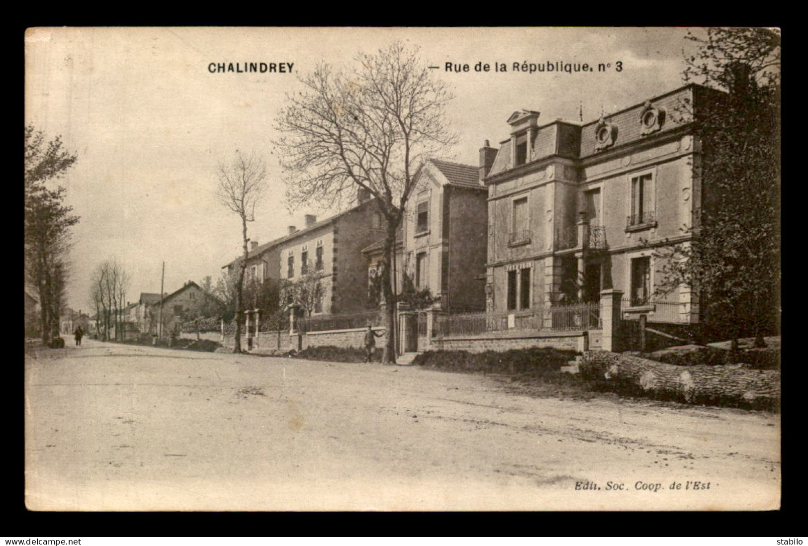 52 - CHALINDREY - RUE DE LA REPUBLIQUE - Chalindrey