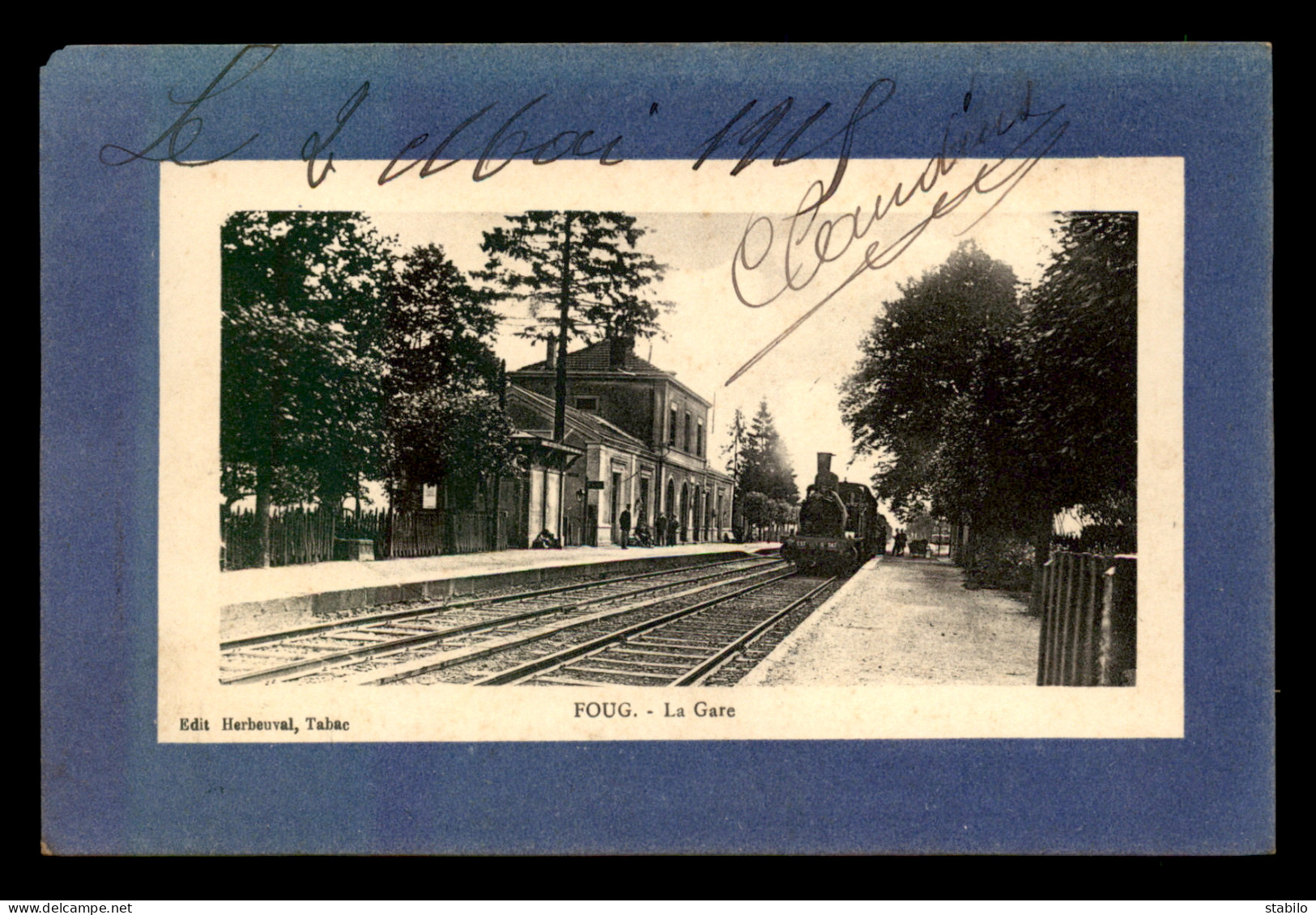 54 - FOUG - TRAIN EN GARE DE CHEMIN DE FER - Foug