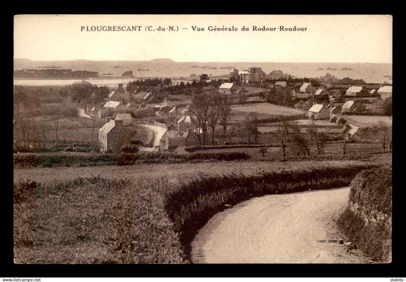 22 - PLOUGRESCANT - VUE GENERALE DU RODOUR-ROUDOUR - Plougrescant