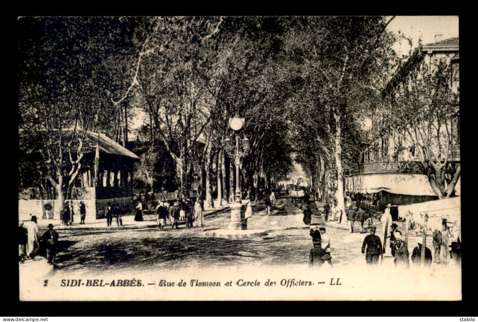 ALGERIE - SIDI-BEL-ABBES - RUE DE TLEMCEN ET CERCLE DES OFFICIERS - Sidi-bel-Abbès