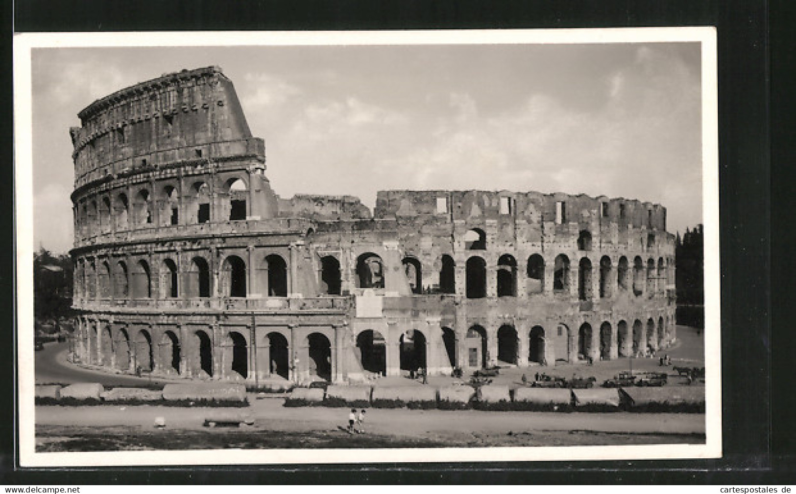 AK Roma, Il Colosseo, Kinder Vor Dem Kolosseum  - Autres & Non Classés