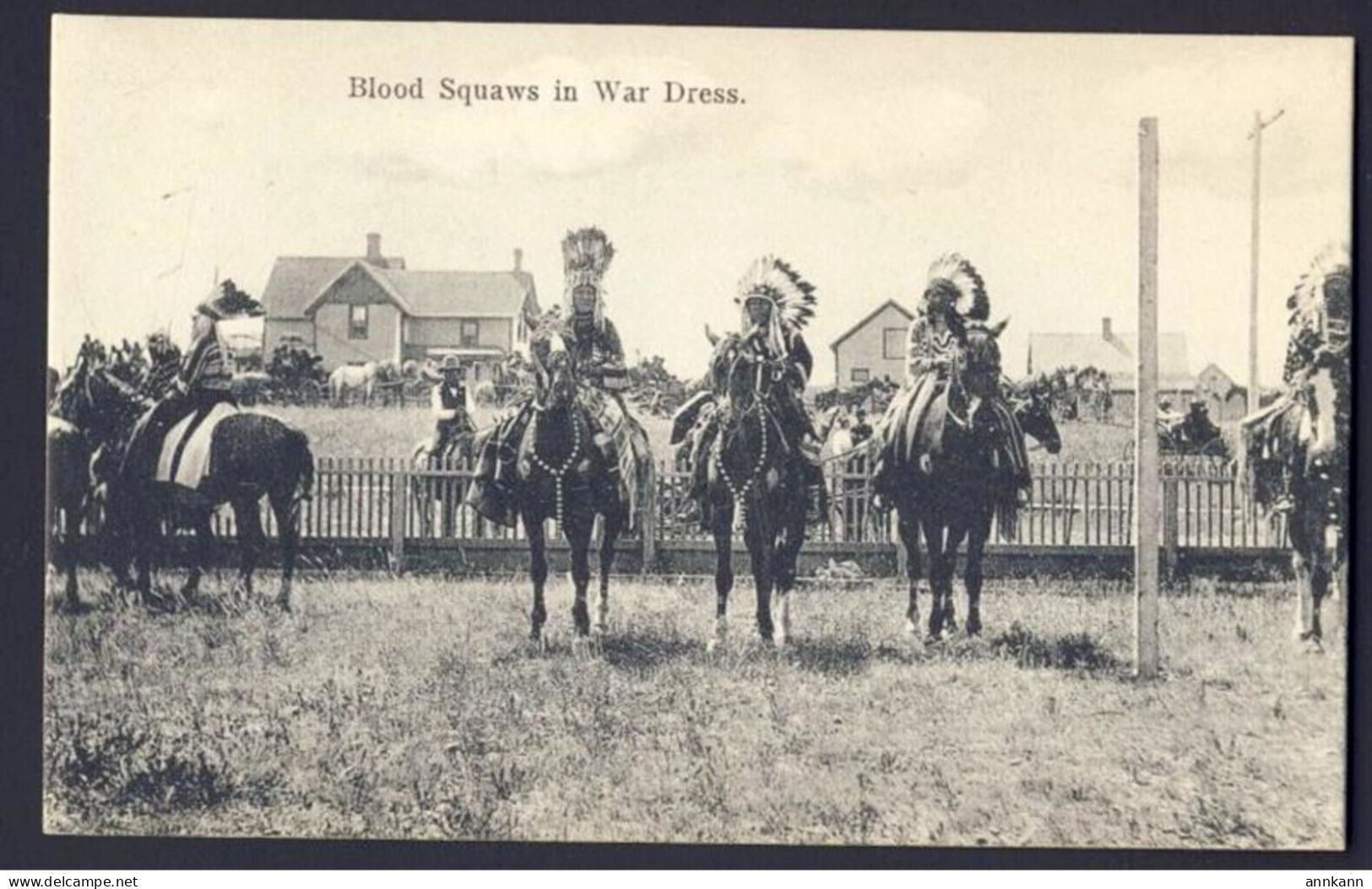 Native American Indian Headdress Men Mounted Horses - Blood Squaws In War Dress - Indianer