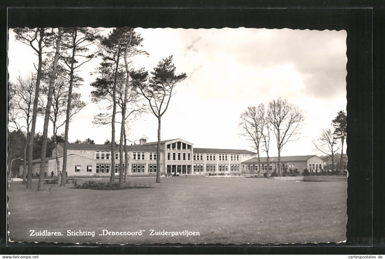 AK Zuidlaren, Stichting Dennenoord, Zuiderpaviljoen  - Zuidlaren