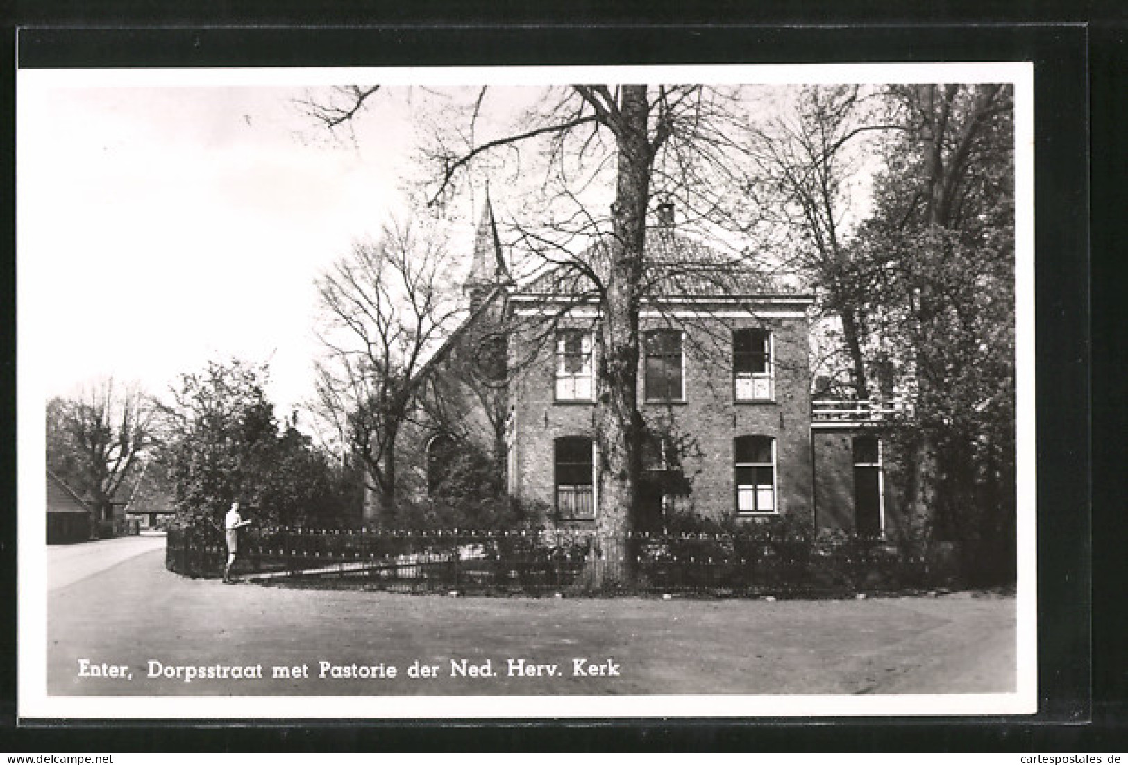 AK Enter, Dorpstraat Met Pastorie Der Ned. Herv. Kerk  - Sonstige & Ohne Zuordnung