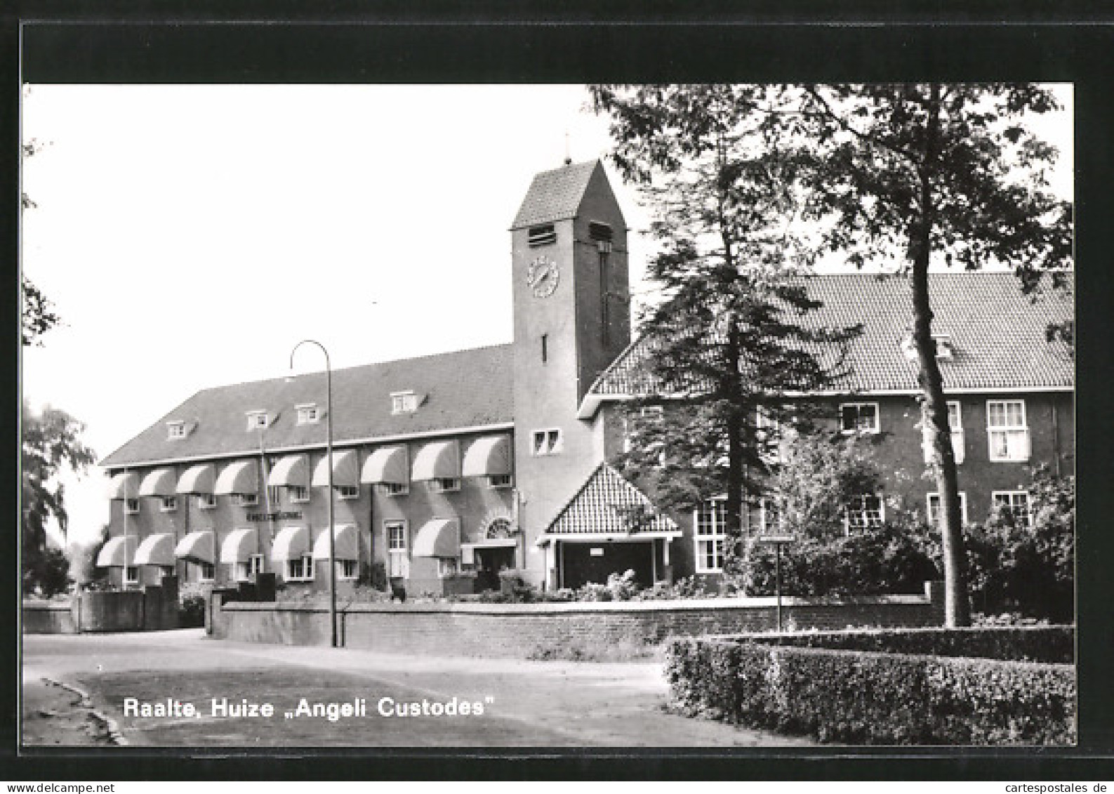 AK Raalte, Huize Angeli Custodes, Gebäude Mit Turmuhr  - Andere & Zonder Classificatie