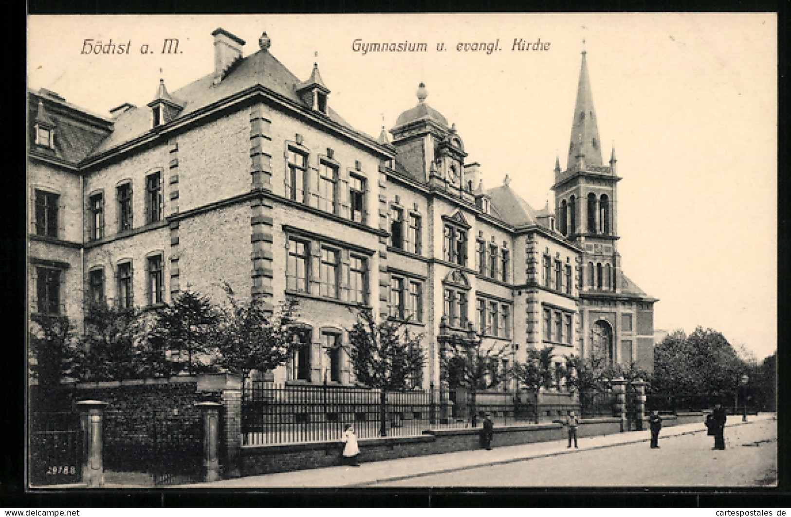 AK Frankfurt-Höchst, Gymnasium Und Evangelische Kirche  - Frankfurt A. Main