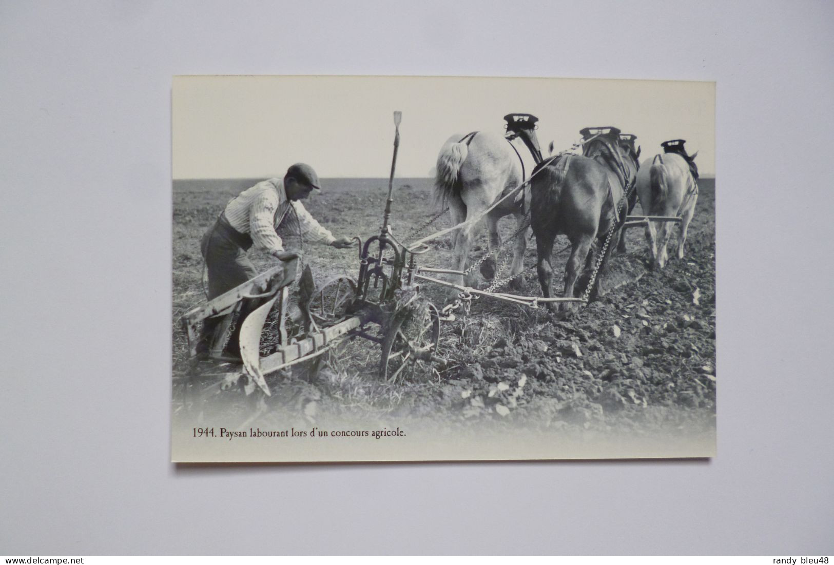 Paysan Labourant Lors D'un Concours Agricole    ( 1944 )   -  éditions ATLAS - Spannen