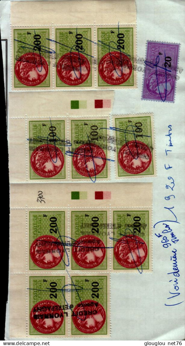 8 TIMBRES FISCAUX A 200F,3 A 100F,1 A 20F    ..COLLES SUR UNE FEUILLE - Zegels