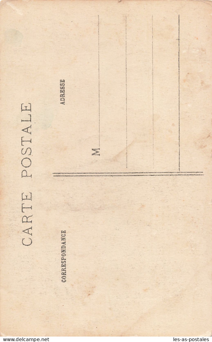 02  SOISSONS LE BOMBARDEMENT  - Soissons