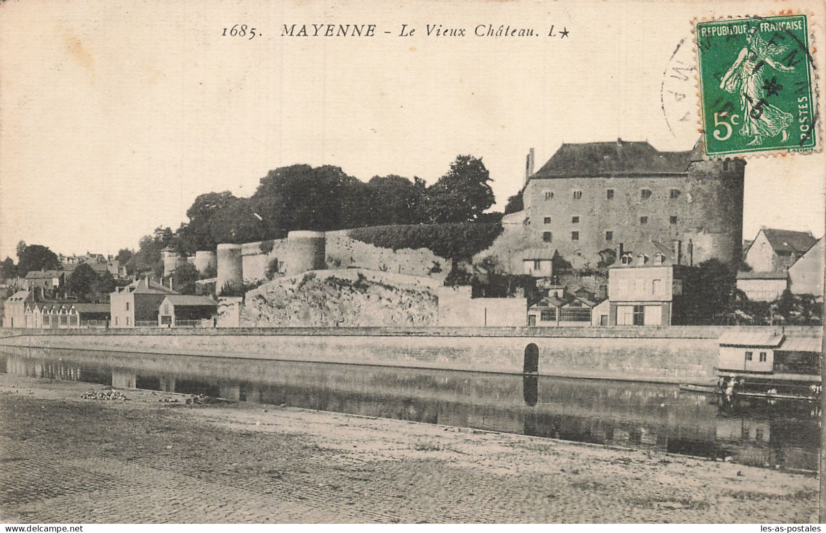 53  MAYENNE LE VIEUX CHATEAU  - Mayenne