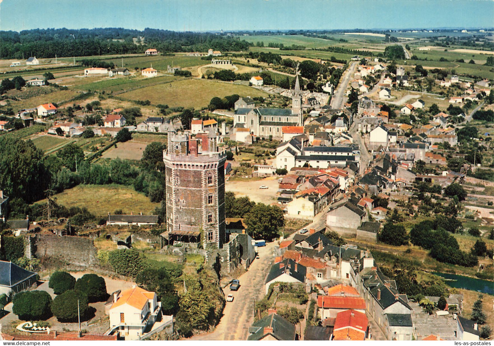 44 OUDON LE CHÂTEAU - Oudon