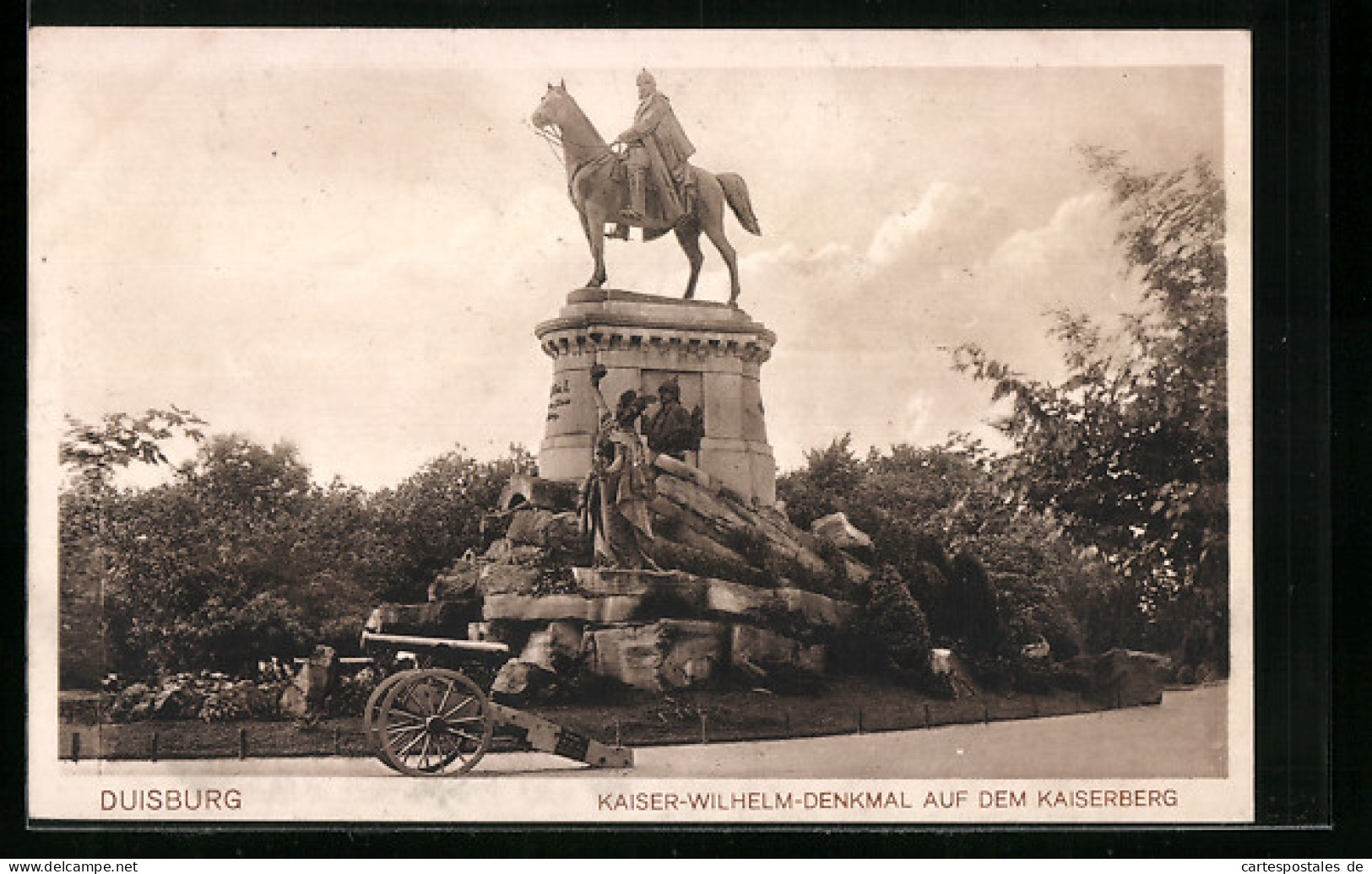 AK Duisburg, Kaiser Wilhelm-Denkmal Auf Dem Kaiserberg  - Duisburg