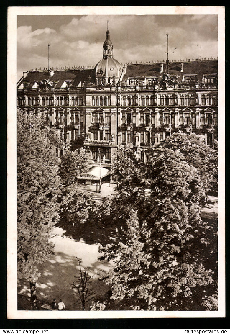 AK Berlin, Hotel Bristol, Unter Den Linden  - Mitte