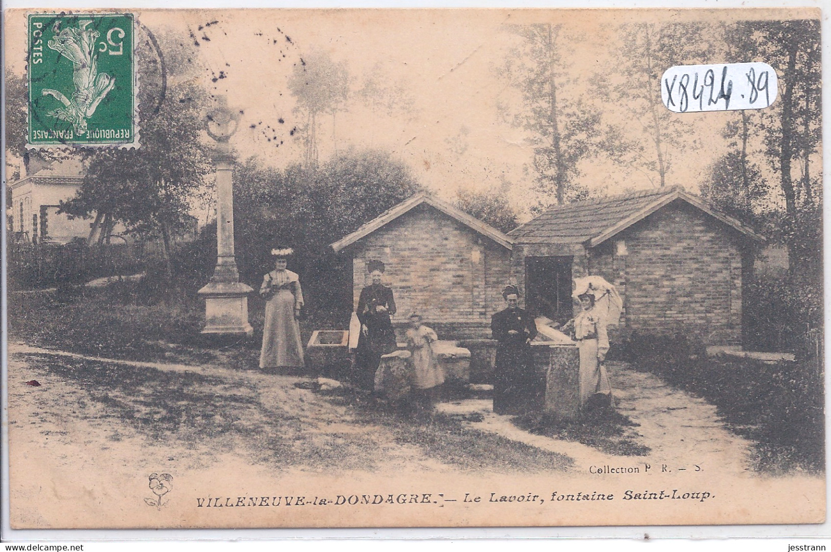 VILLENEUVE-LA-DONDAGRE- LE LAVOIR- FONTAINE SAINT-LOUP - Villeneuve-la-Dondagre