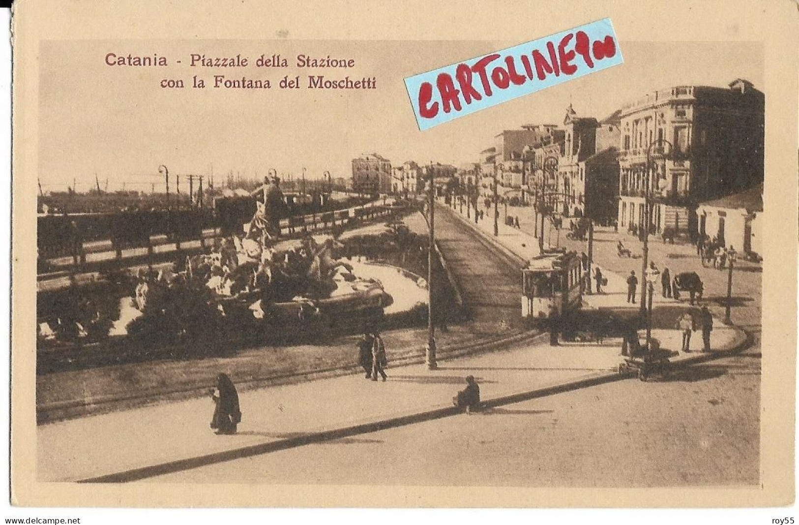 Sicilia-catania Piazzale Della Stazione Con La Fontana Del Moschetti Tramvay Persone Case Animatissima Veduta (f.picc.) - Catania