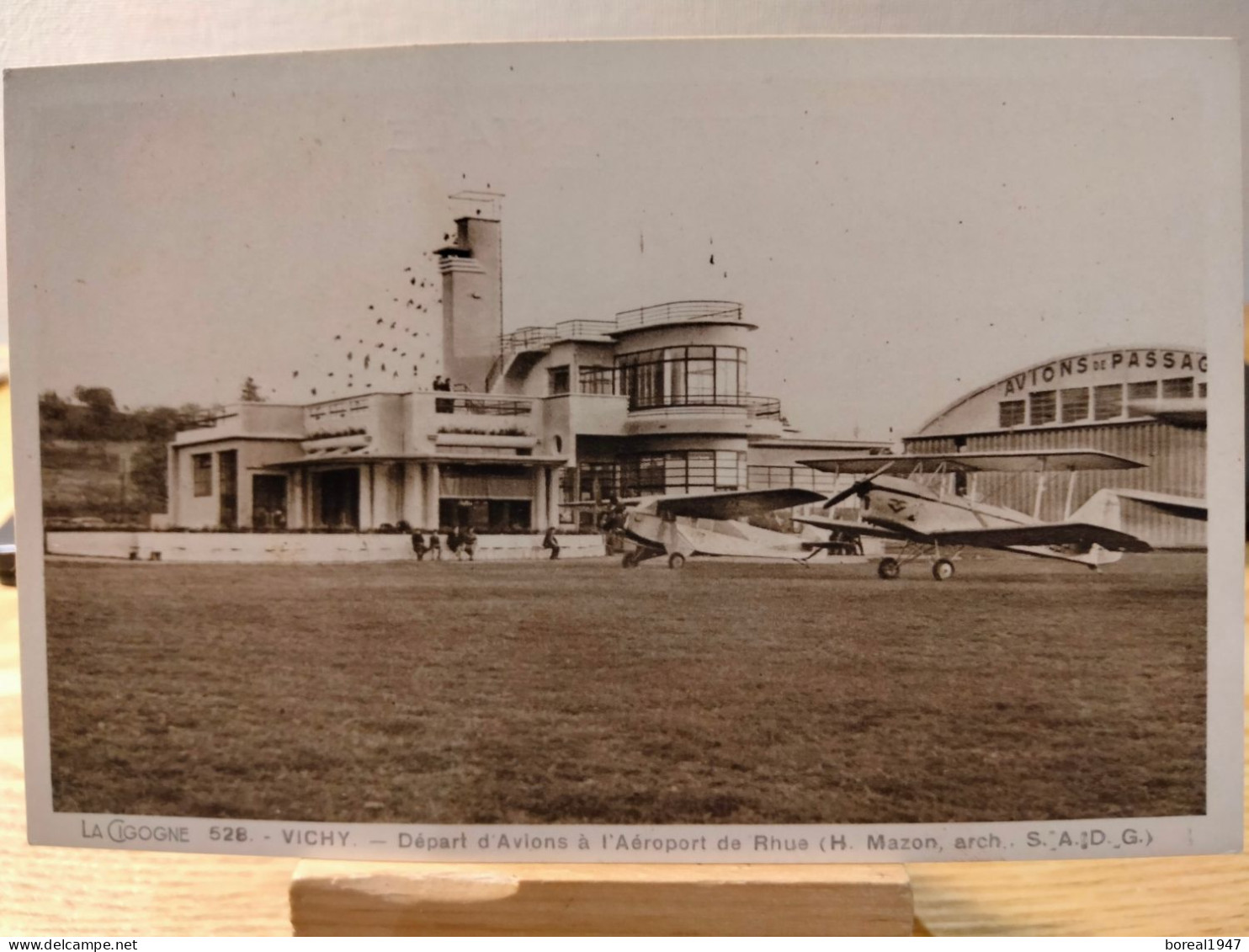 FRANCE. VICHY Ancien Aéroport Old Airport RHUS - Vliegvelden