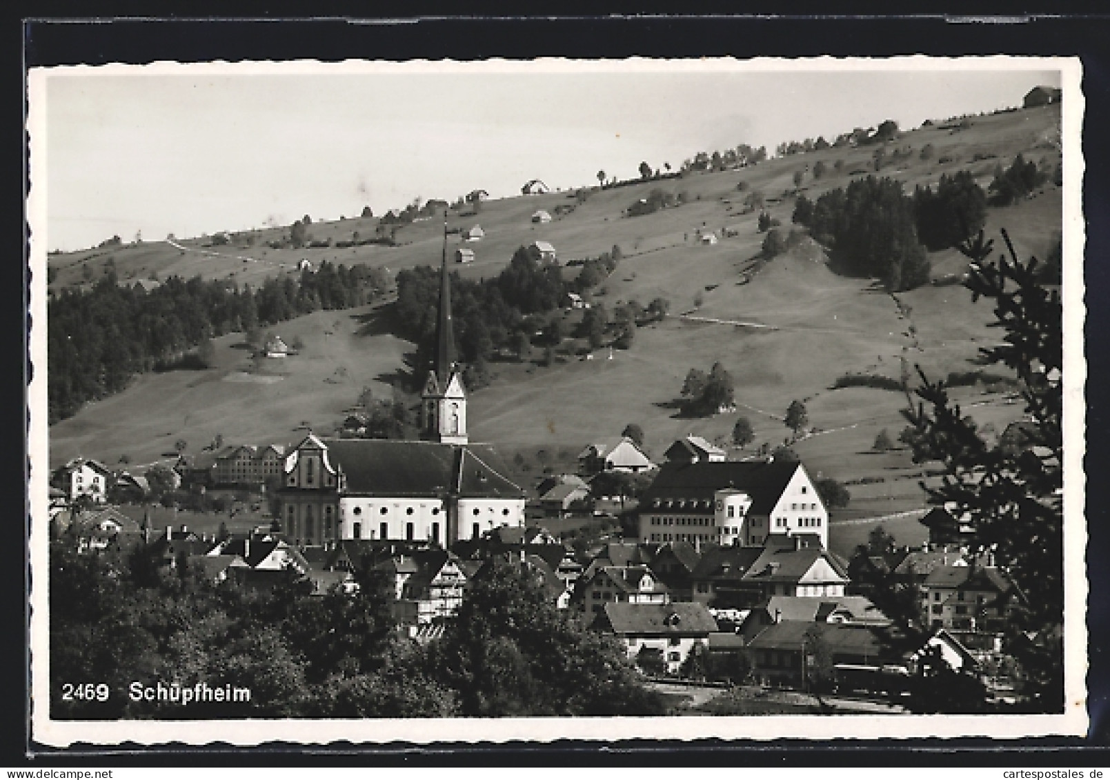 AK Schüpfheim, Ortsansicht Mit Kirche Und Umgebung  - Autres & Non Classés