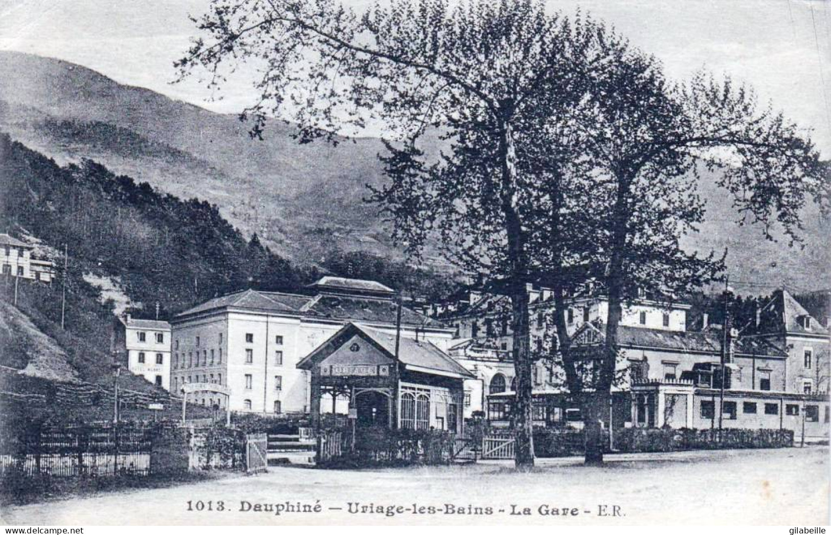 38 - Isere -  URIAGE Les BAINS -  La Gare - Uriage