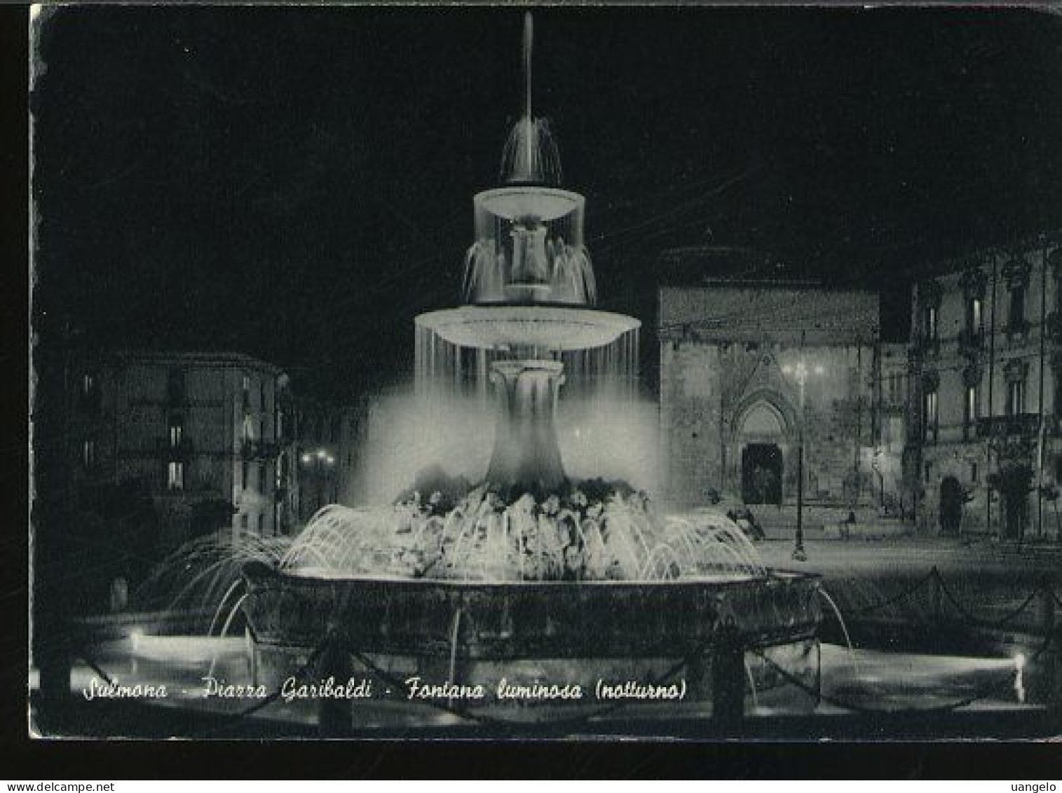 AB493 AVEZZANO - PIAZZA GARIBALDI , FONTANA LUMINOSA - Avezzano