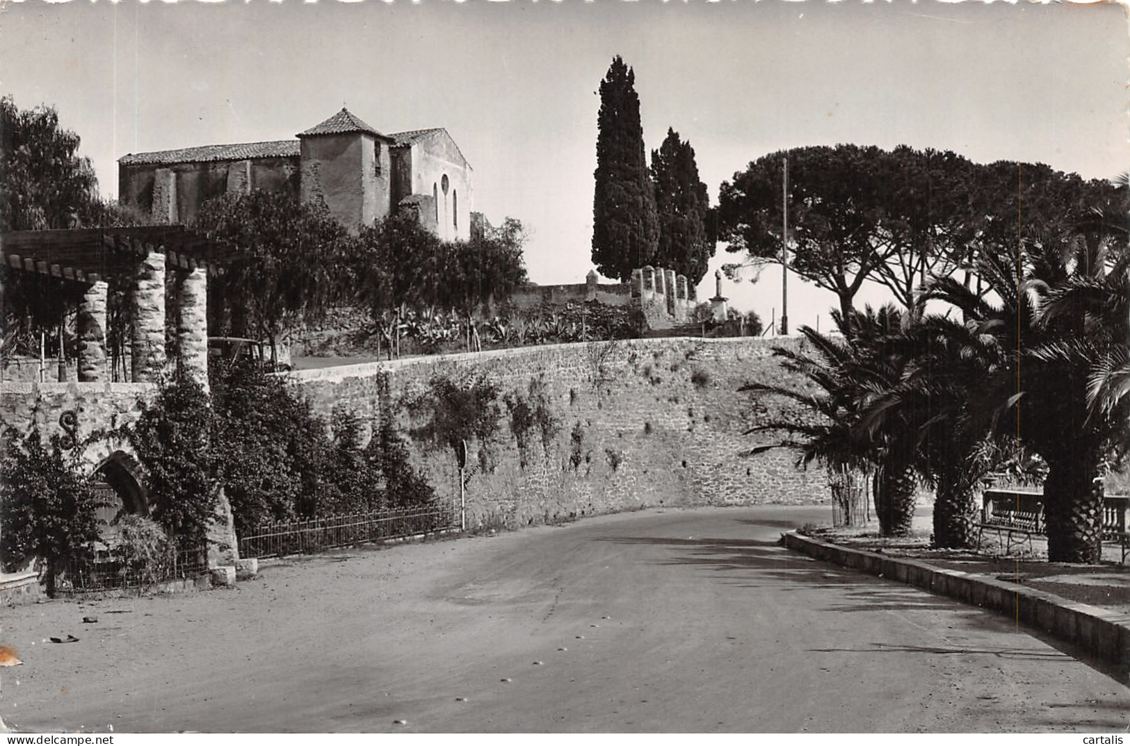 83-BORMES LES MIMOSAS-N°4253-E/0267 - Bormes-les-Mimosas