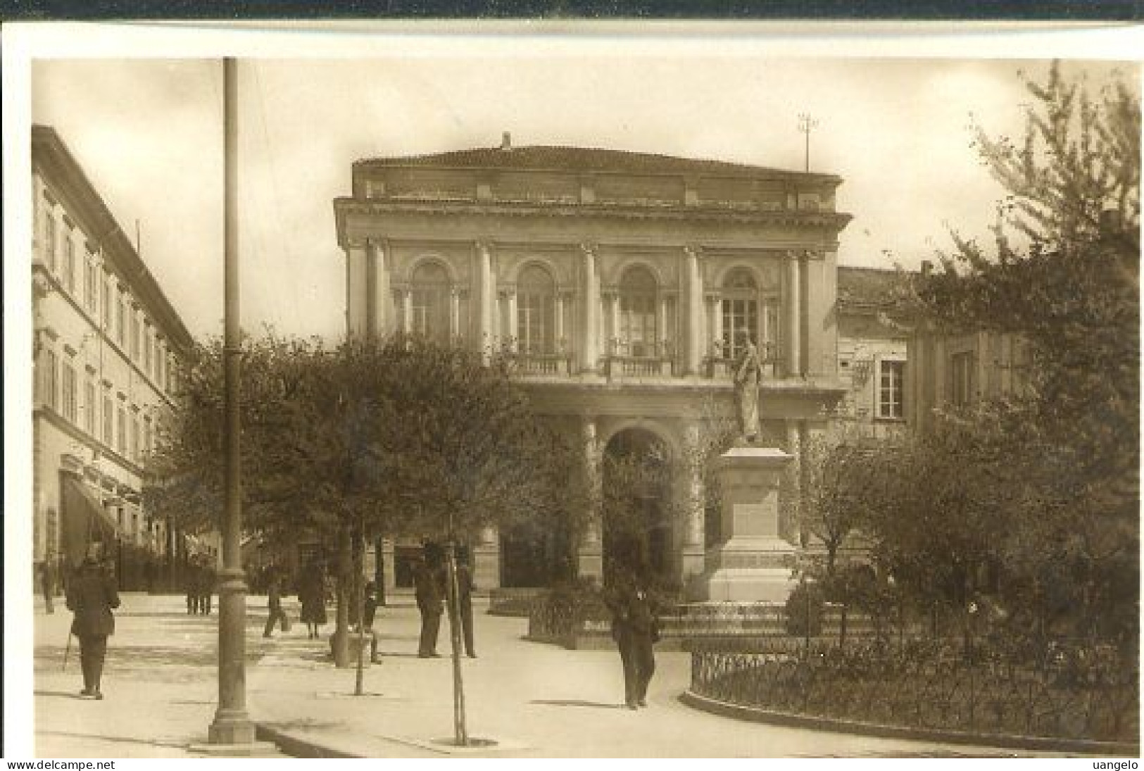 AB519 AQUILA - PIAZZA PALAZZO E R. LICEO (1935) - L'Aquila