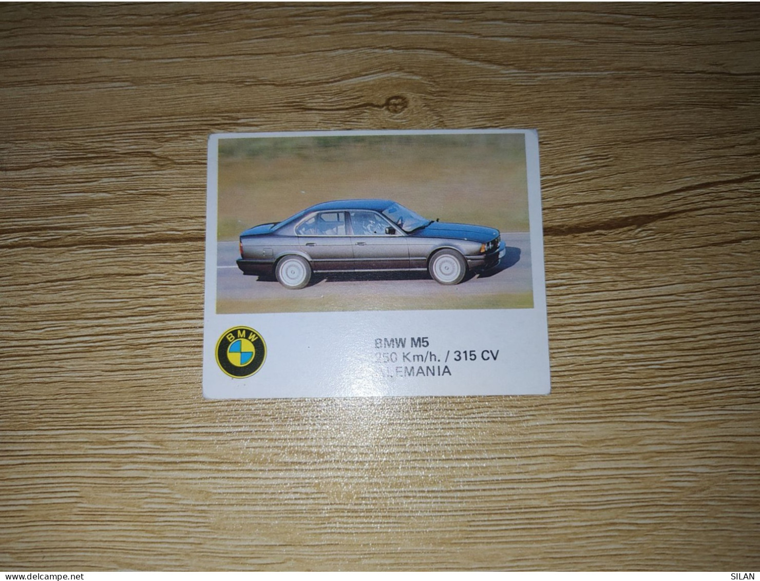 Cromo Año 1988 Auto 2000 BMW M5 - Voitures