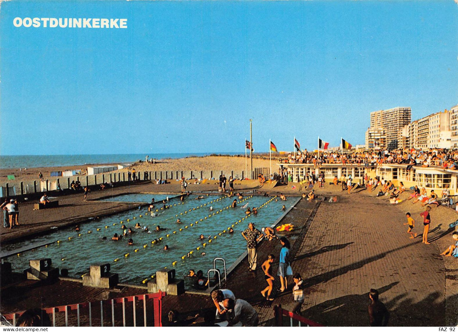 Oostduinkerke - Piscine, Plage Et Digue - Oostduinkerke