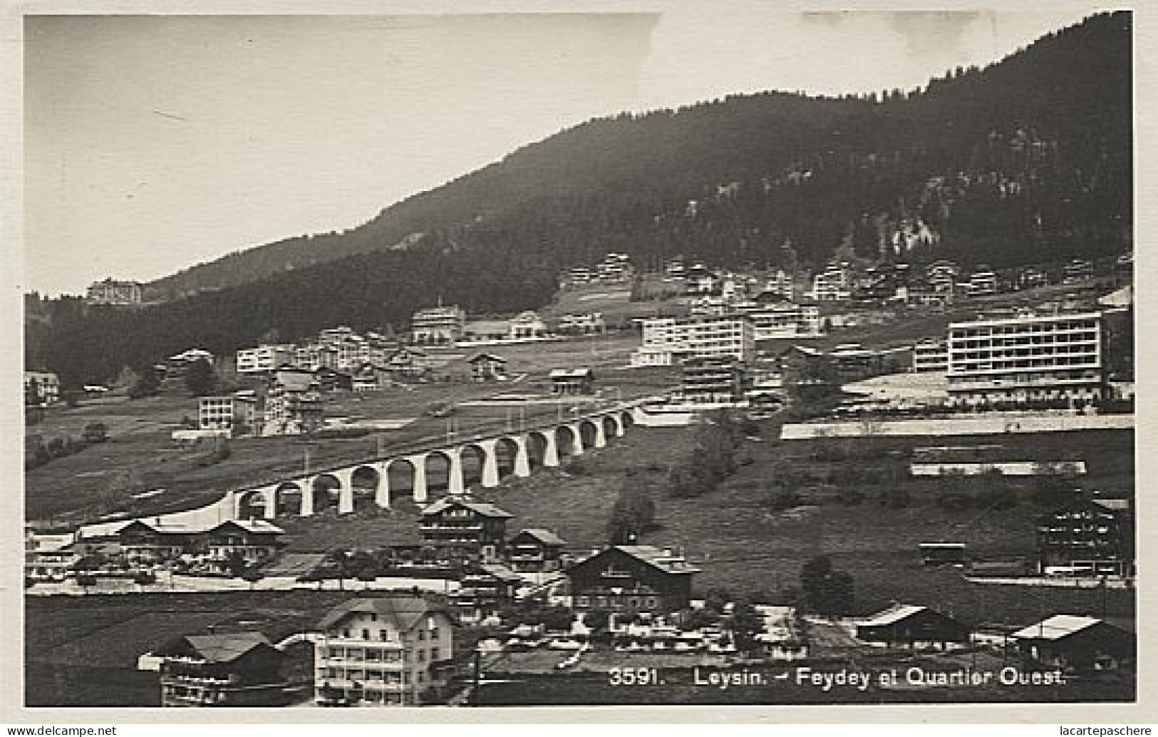 X112581 SUISSE VAUD AIGLE LEYSIN FEYDEY ET QUARTIER OUEST - Aigle