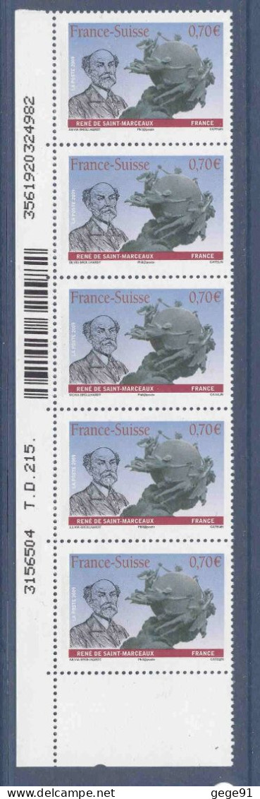 YT 4393 - UPU - René De Saint Marceaux - Bord De Feuille - Coin Daté - U.P.U.